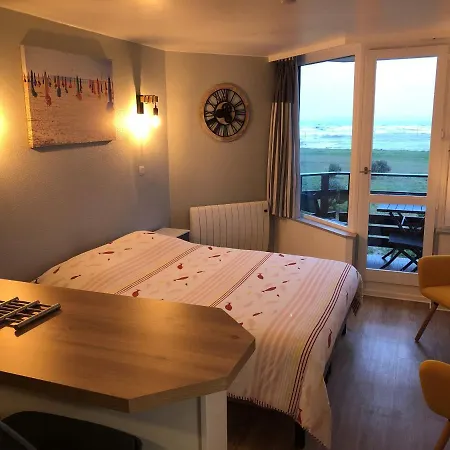 Au Petit Port De - Studio Avec Vue Mer Apartmán Deauville